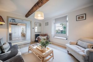 Sitting room- click for photo gallery